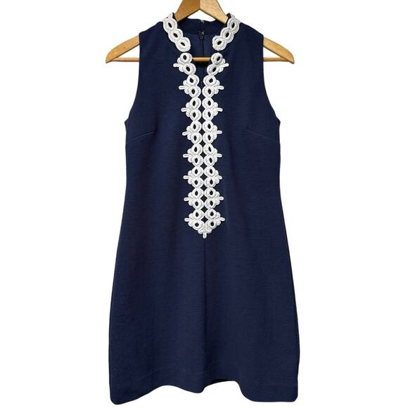 Lilly Pulitzer Dresses & Skirts - Lilly Pulitzer Size Small Callista Shift Dress 23390 True Navy White Lace Trim